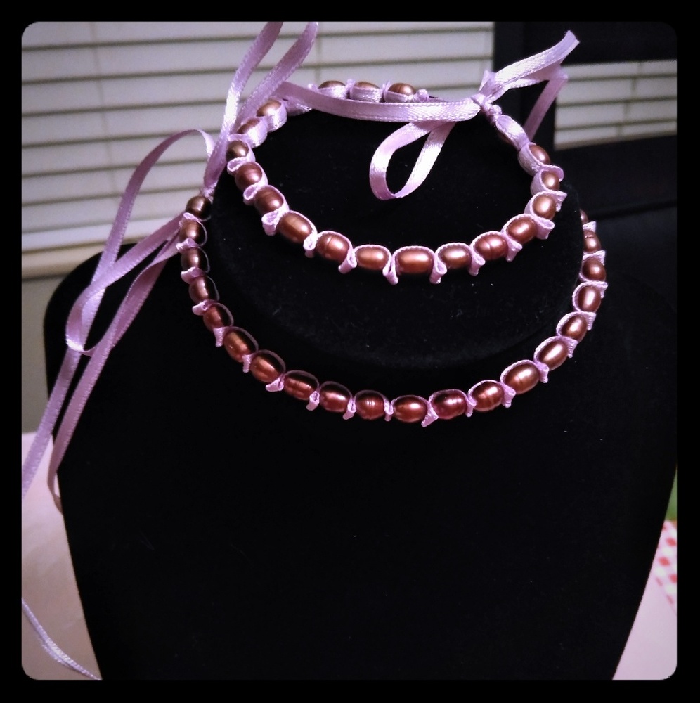 Freshwater ribbon necklace